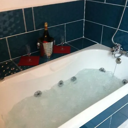 Accommodatie bij particulieren 2 Doubles, 1chambre 4 Lits Simples, Salle De Bains Avec Balneo Therapie *